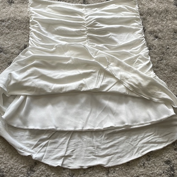 White Shein Skirt - Picture 2 of 3